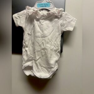 Wedoble 9 mo ruffled bodysuit.  Great condition.